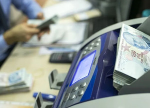 Bir Türk banka daha resmen Kazaklara satıldı
