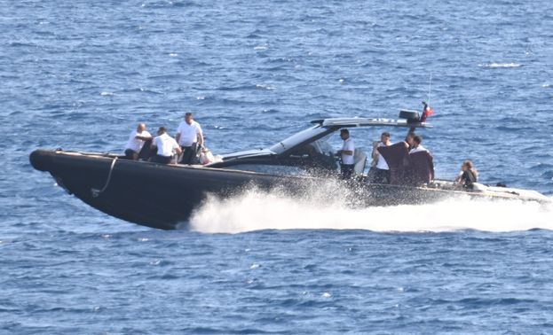 Ömer Koç lüks yatıyla mavi tura çıktı - Resim: 2