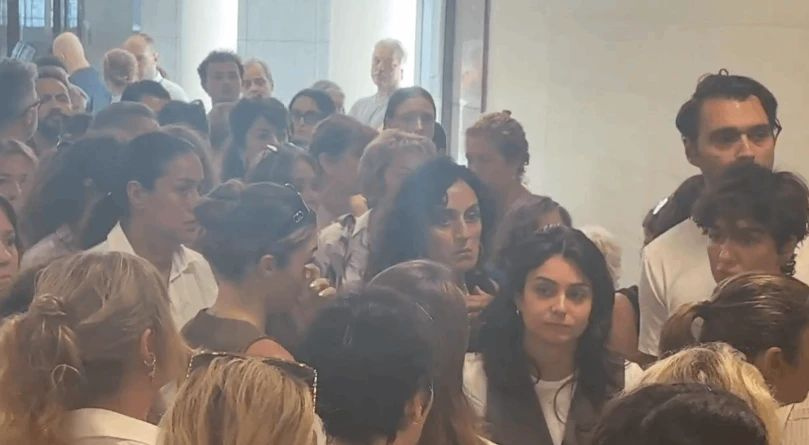 Ünlüler, Ayşe Barım için adliyeye koştu! - Resim: 4