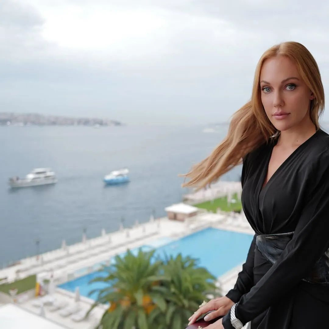 Meryem Uzerli'den 20 milyon TL'lik anlaşma! - Resim: 2