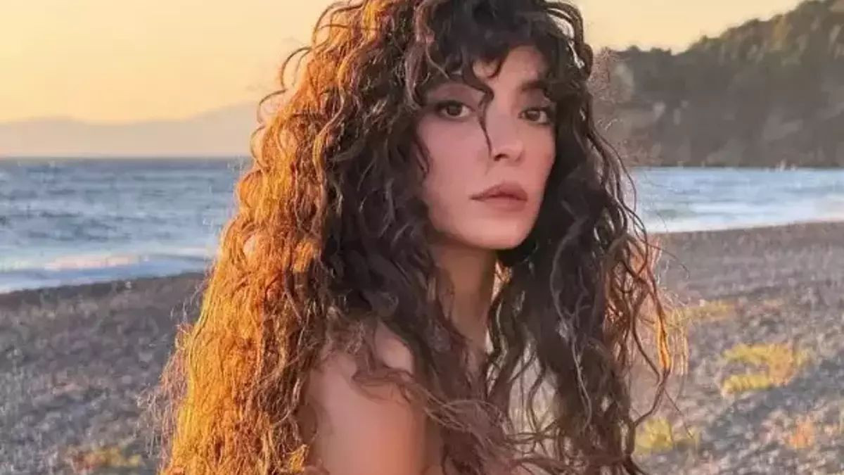 Selin Şekerci, yeni tarzıyla dikkat çekti! Yorum yağdı - Resim: 2