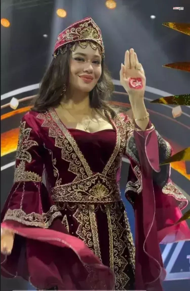 Ceren Arslan'dan birinci seçilen Meksikalı güzel için 'torpil' iddiası! - Resim: 3